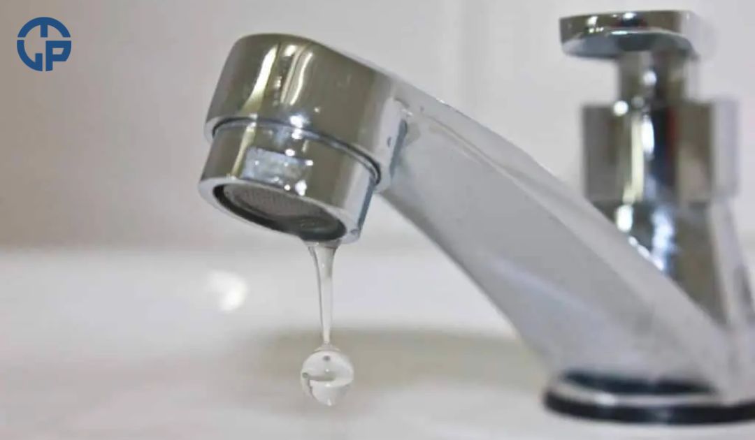 Việc sửa vòi nước bị rỉ Việc sửa vòi nước bị rỉ